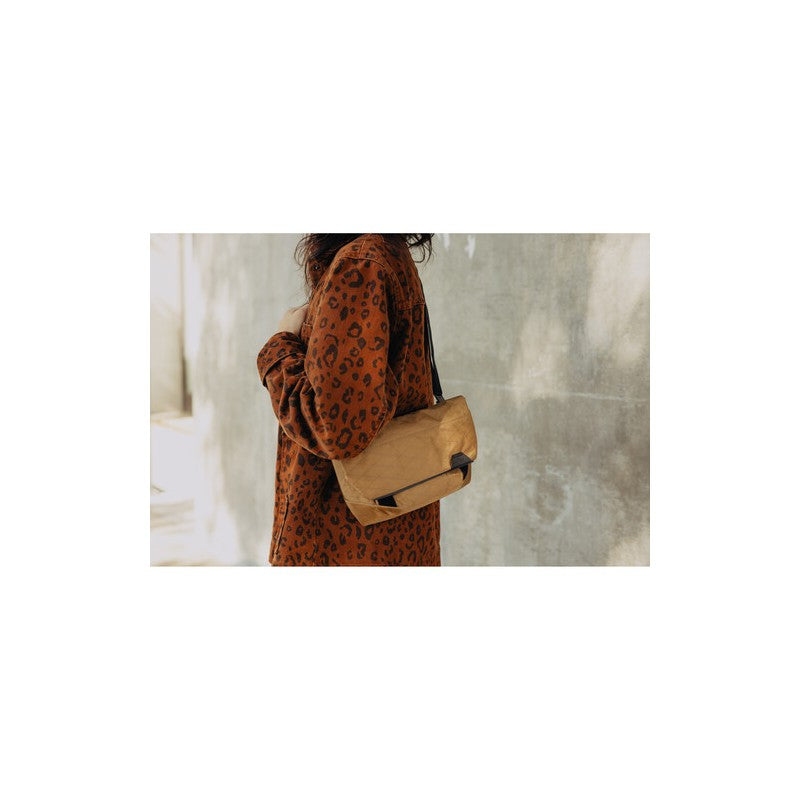 Peak Design Field Pouch v2 NEW COLORS (Kelp/Coyote/Eclipse)