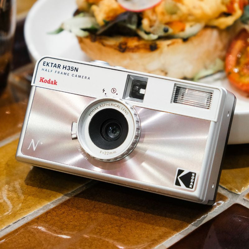 Kodak Analogni fotoaparat Ektar H35N Half frame (Pink)