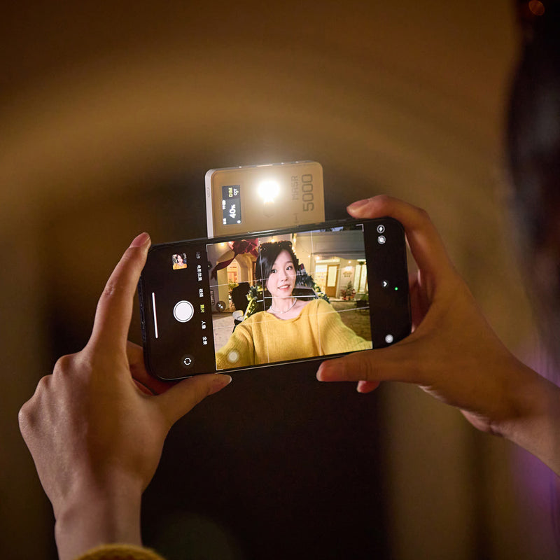 Godox LED MA5R RGB panel & Mobile power bank (Red)