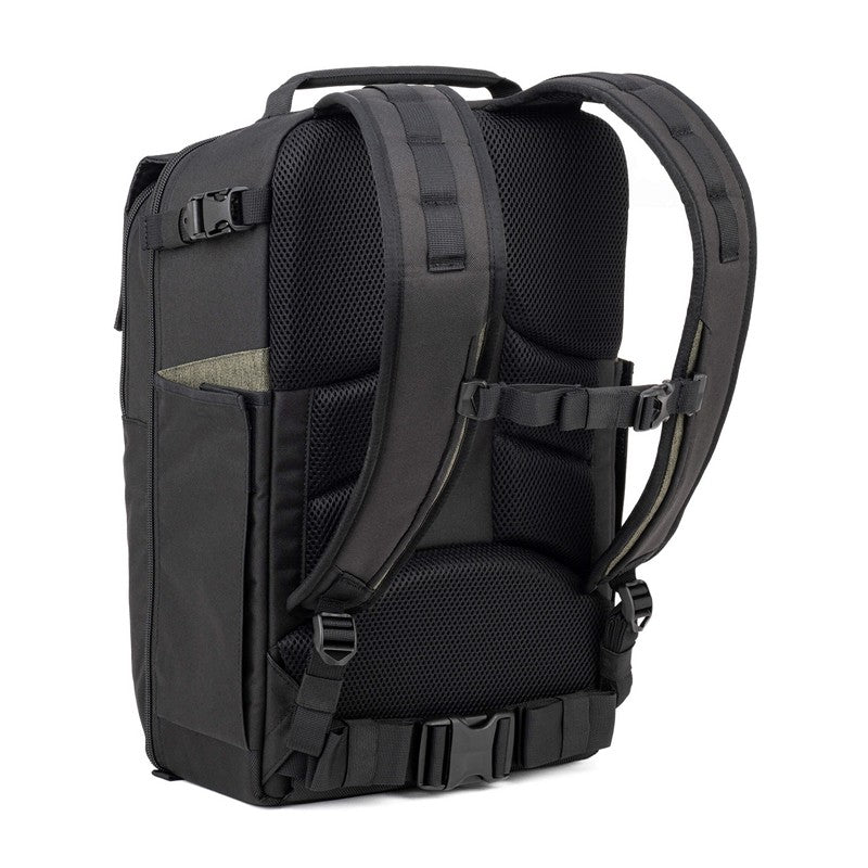 Think Tank - Mirrorless Mover ruksak 18L