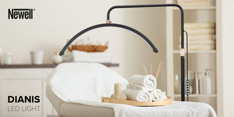 Newell LED light DIANIS - kozmetička rasvjeta