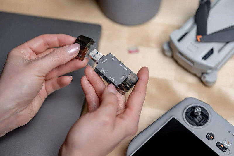 Newell HUB čitač kartica OTG 4in1 SD/MicroSD (adapter)