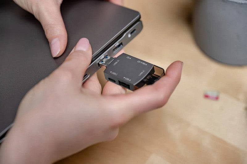 Newell HUB čitač kartica OTG 4in1 SD/MicroSD (adapter)