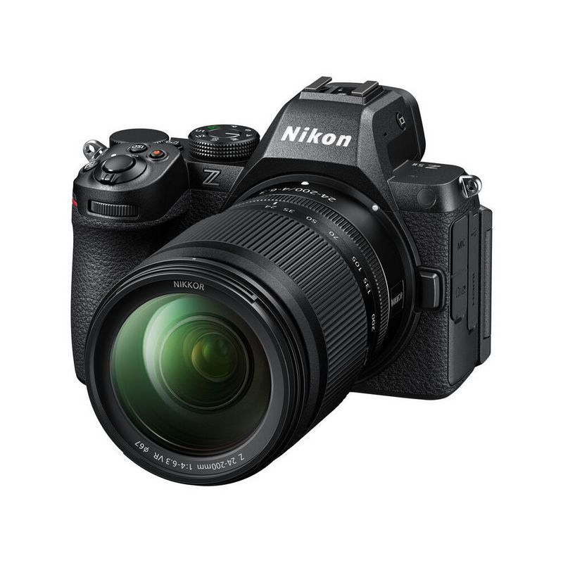 Nikon Z5 II + Z 24-200mm f4-6.3