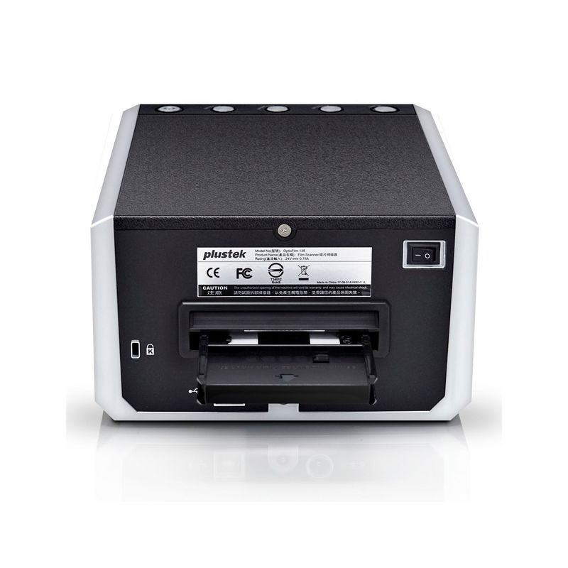 Plustek OpticFilm 135i skener za 35mm film