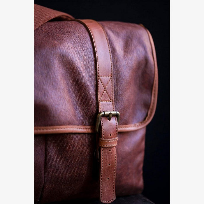 BRONKEY ROMA Coffe waxed canvas foto torba