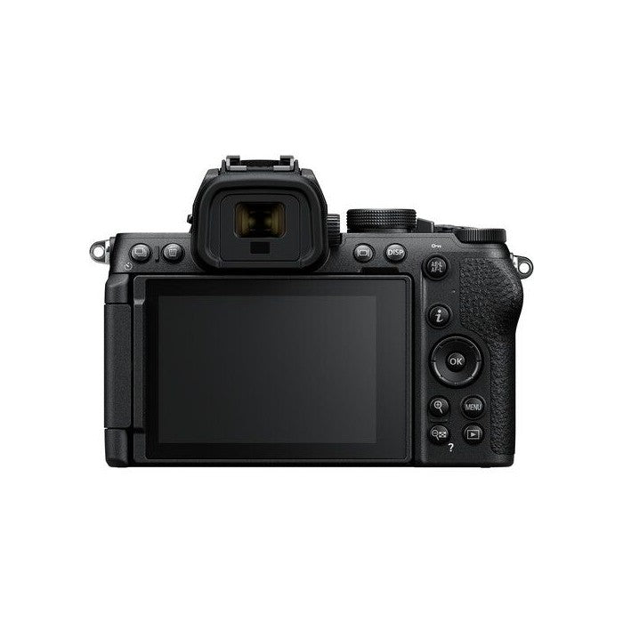 Nikon Z50II + 16-50 mm f/2.8 VR DX