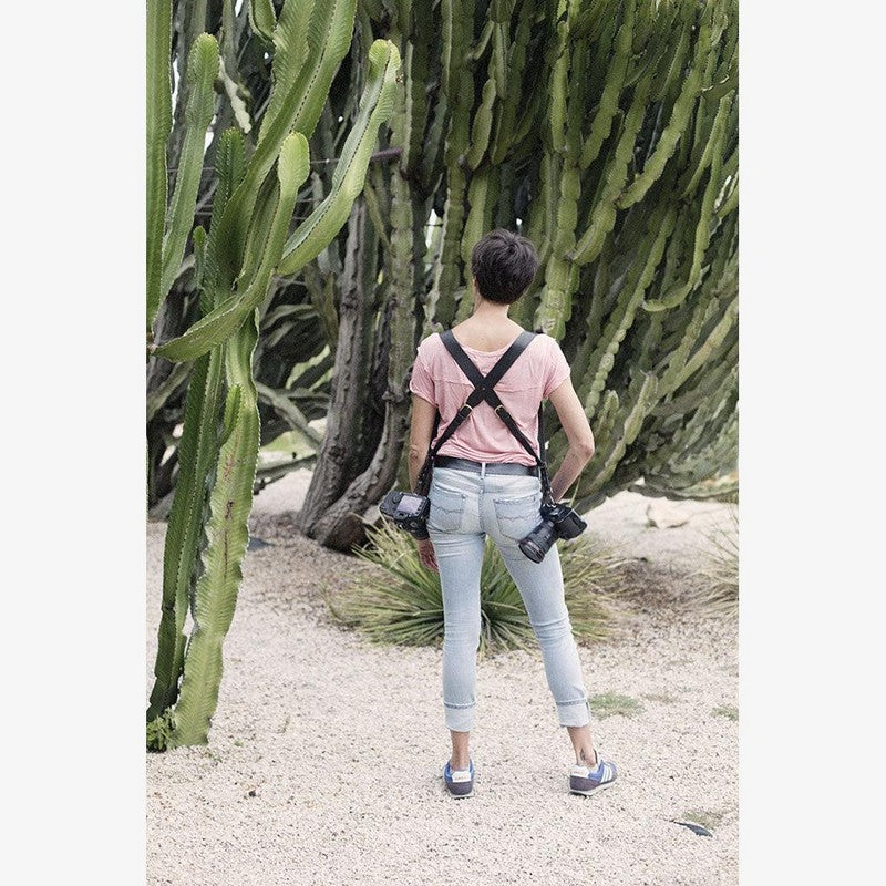 BRONKEY Berlin #701, CRNI DUPLI kožni remen za fotoaparat (Large)