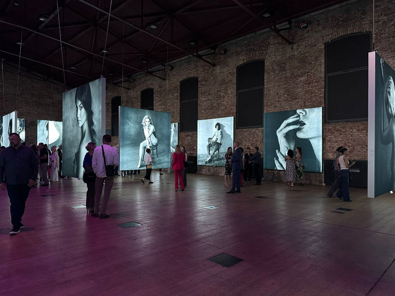 Knjiga - Romano Grozić, WOMAN – monografija