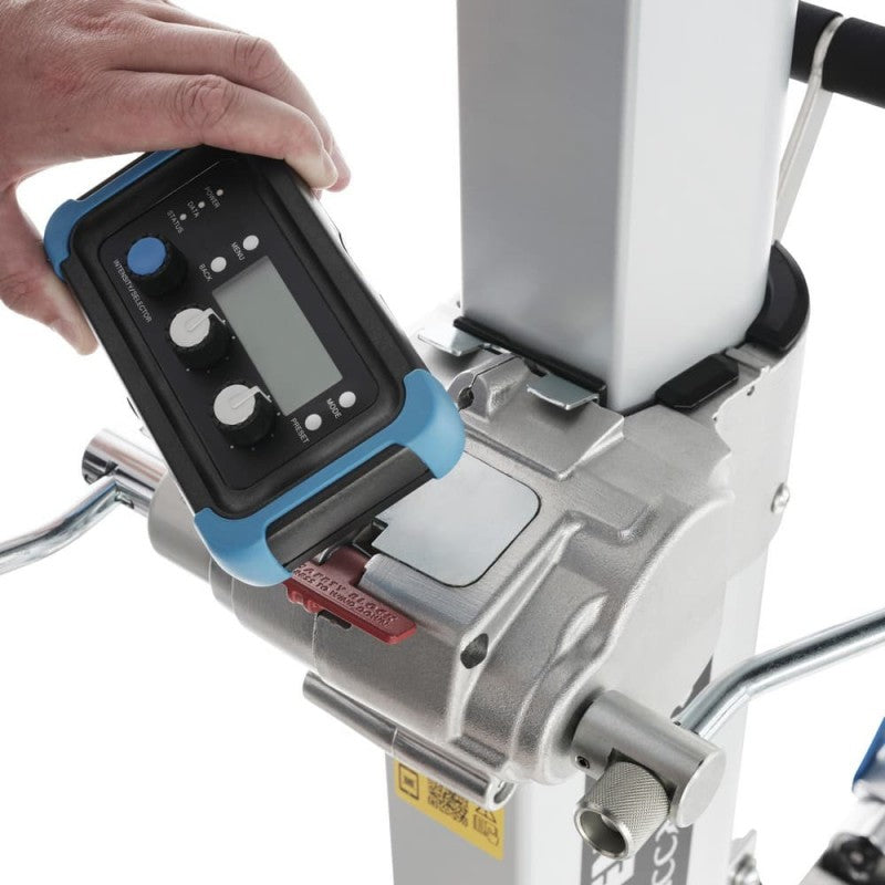 Avenger B7030FF Buccaneer heavy duty wind-up stand