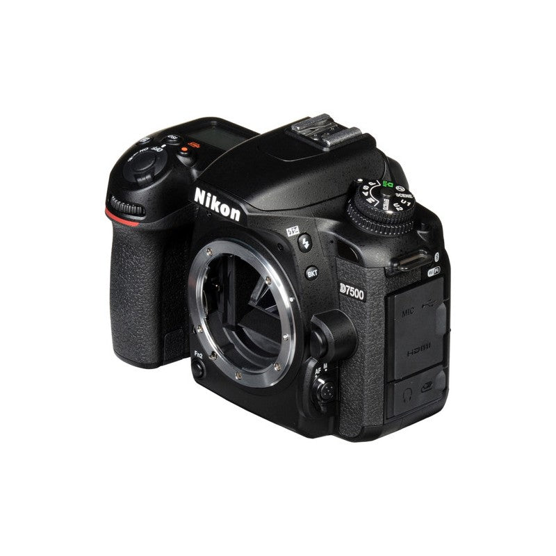 Nikon D7500