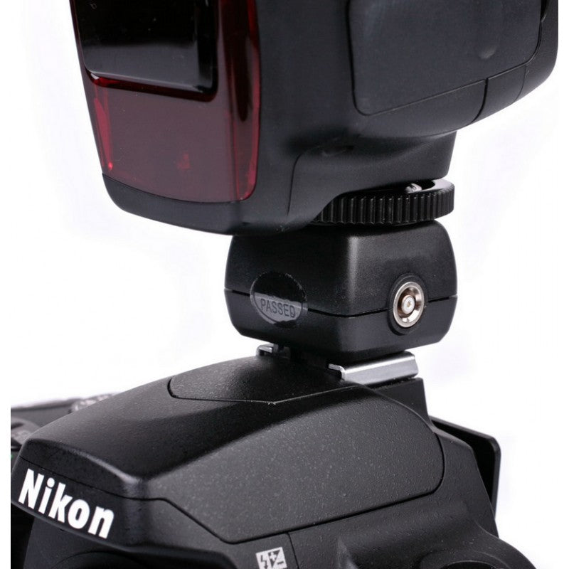 JJC JSC-8 Hotshoe Blitz adapter Standard (PC Synhro)