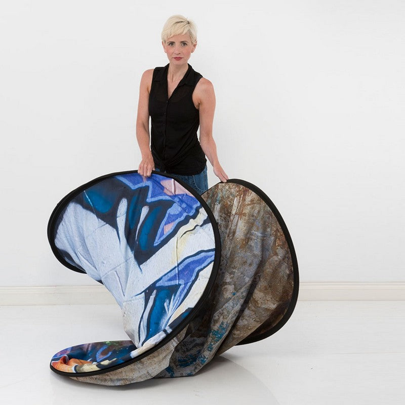 Lastolite Urban Distressed Paper/Graffiti  1,5x2,1m - pozadina na okviru