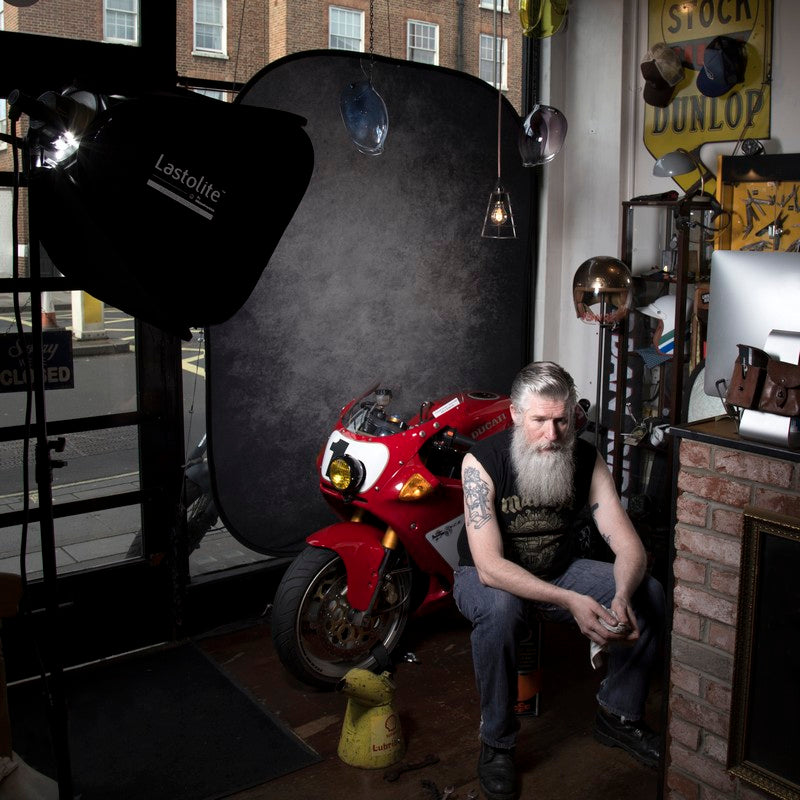 Manfrotto Vintage Smoke/Concrete 1,5x2,1m - pozadina na okviru