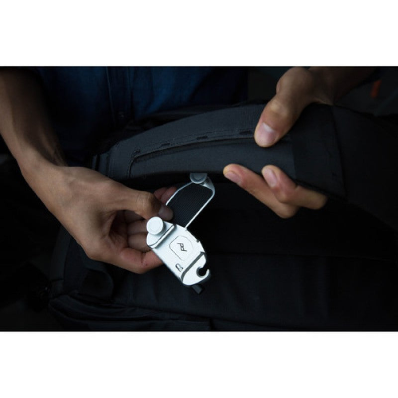 Peak Design Capture Camera Clip V3 / Srebrna