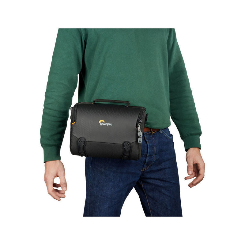 Lowepro Torba Adventura SH 160 III Black