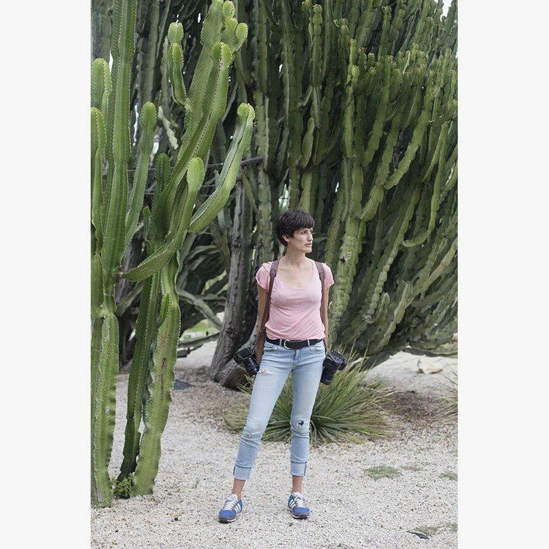 BRONKEY Berlin #702, SMEĐI DUPLI kožni remen za fotoaparat (Large)