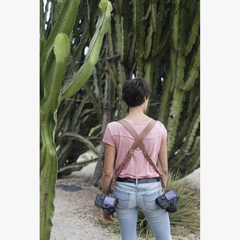 BRONKEY Berlin #703, SV.SMEĐI DUPLI kožni remen za fotoaparat (Small)