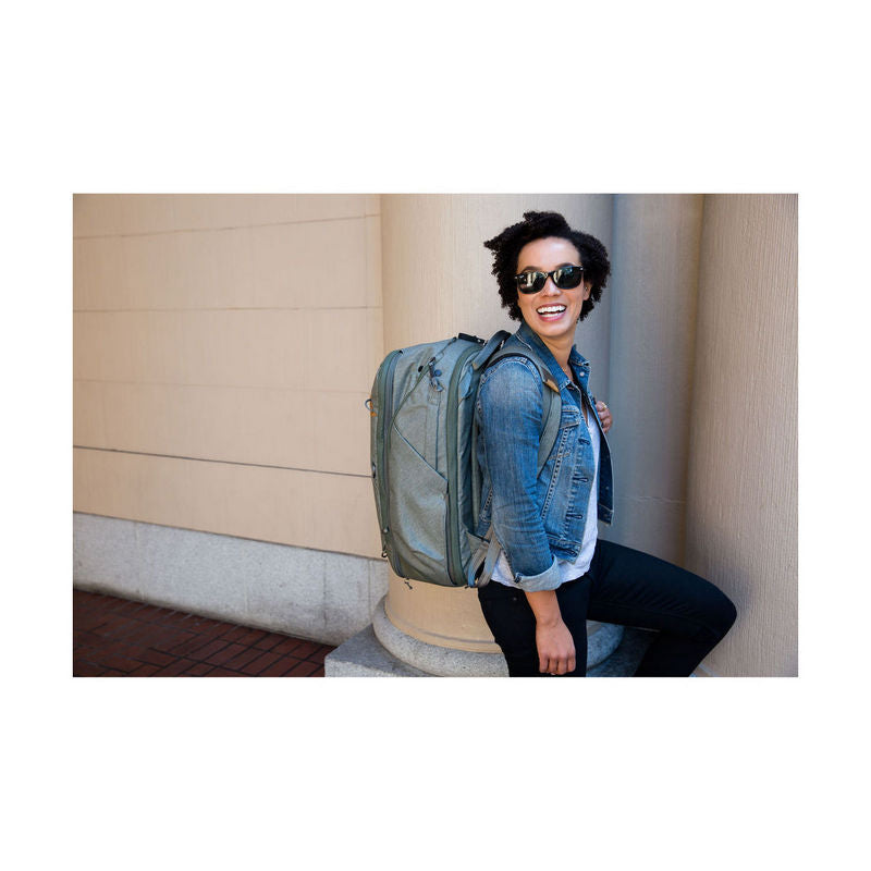 Peak Design Travel Backpack 45L Sage Green