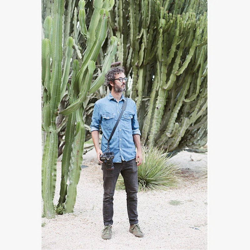 BRONKEY Berlin #601, crni kožni remen za fotoaparat (Small)